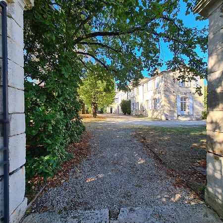 Domaine De Belisle Bed & Breakfast Magnac-sur-Touvre Bagian luar foto
